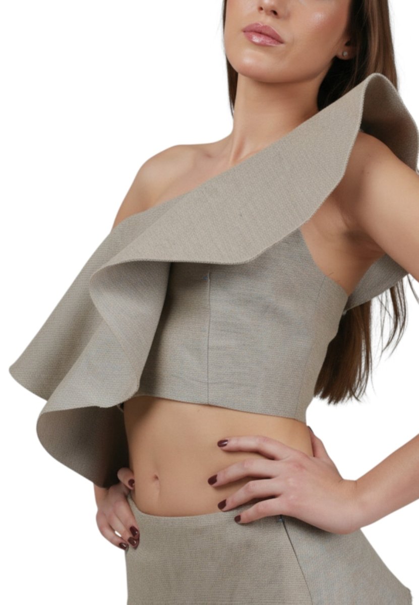 Top Volante Un Hombro Gris/Beige - Adriana Cobo
